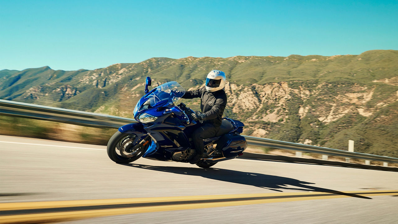 2026 FJR1300AE