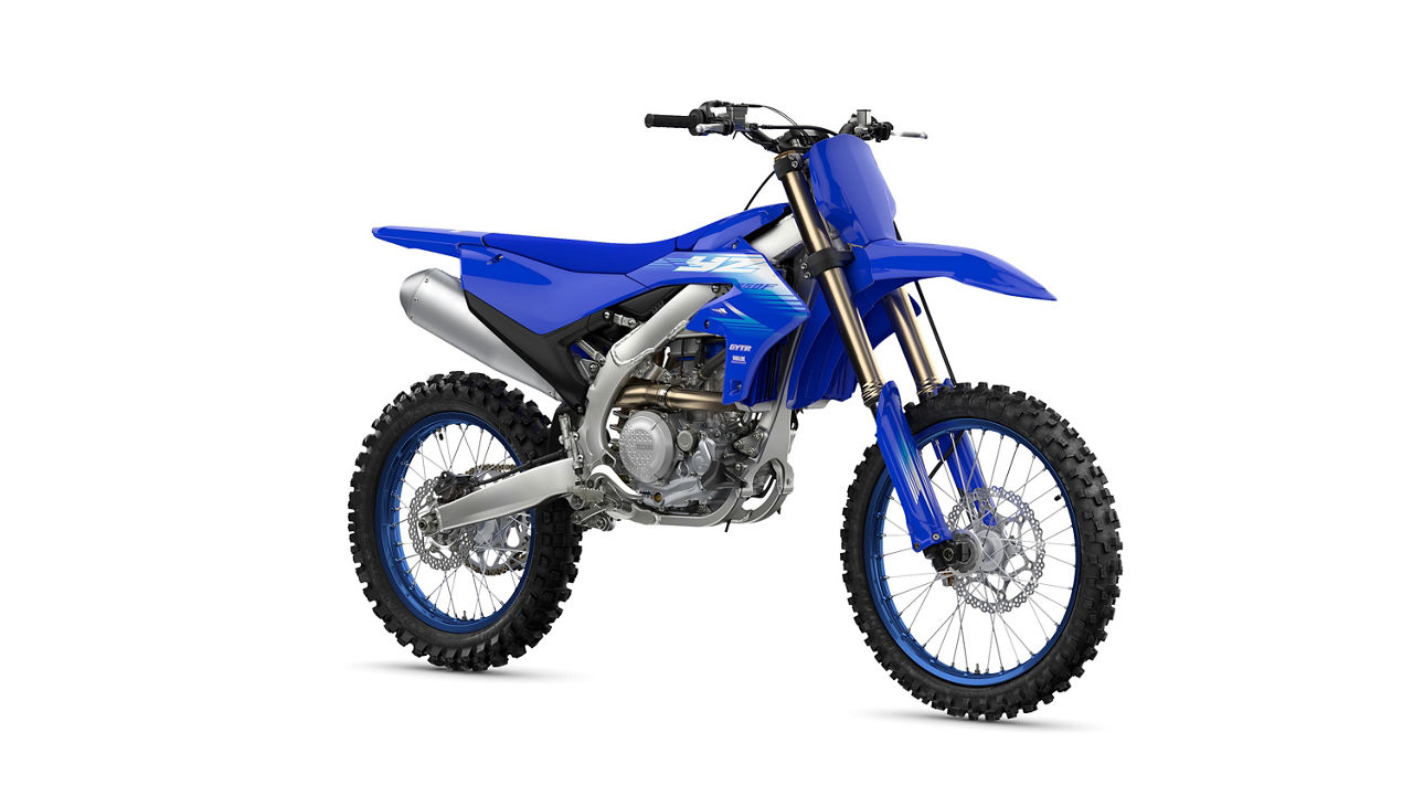 Team Yamaha Blue