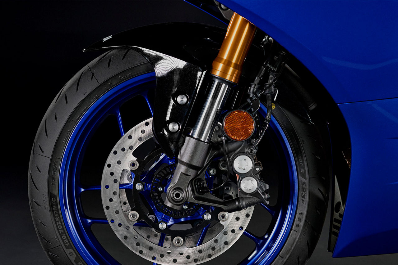 KYB sports suspension