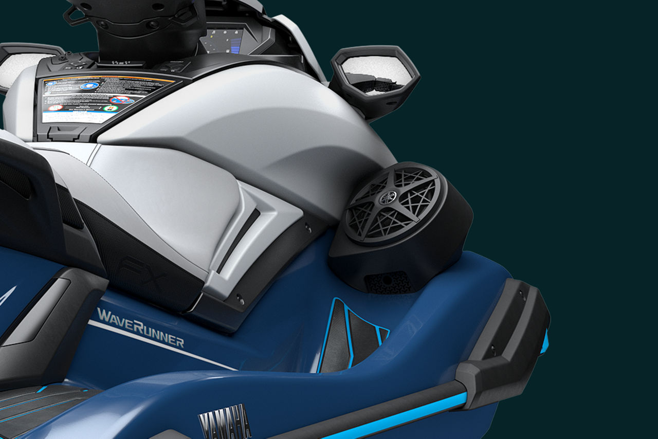 Integrated Yamaha Speakers