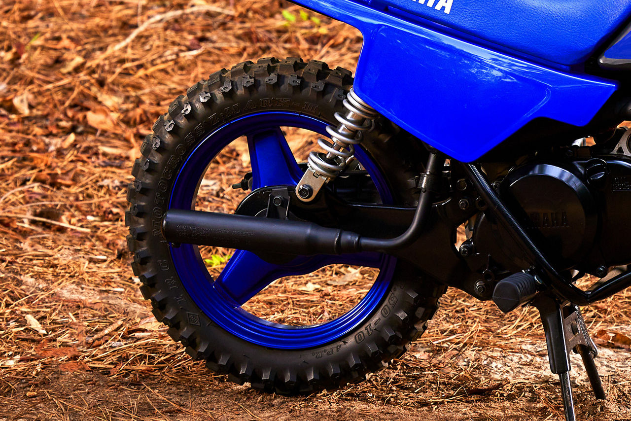 Lightweight high-level exhaust